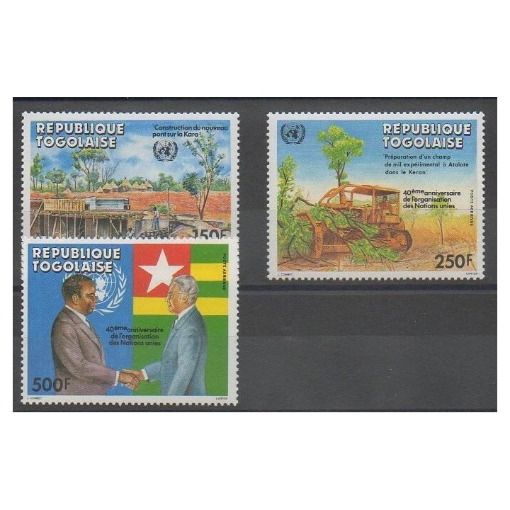 Acheter ces timbres du Togo de l'année 1985 (No PA572/PA574).