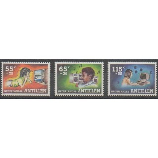 Acheter cette série de timbres des Antilles néerlandaises de l'année 1988 (No 835/837).