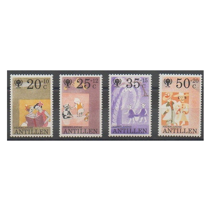 Acheter cette série de timbres des Antilles néerlandaises de l'année 1979 (No 588/591).
