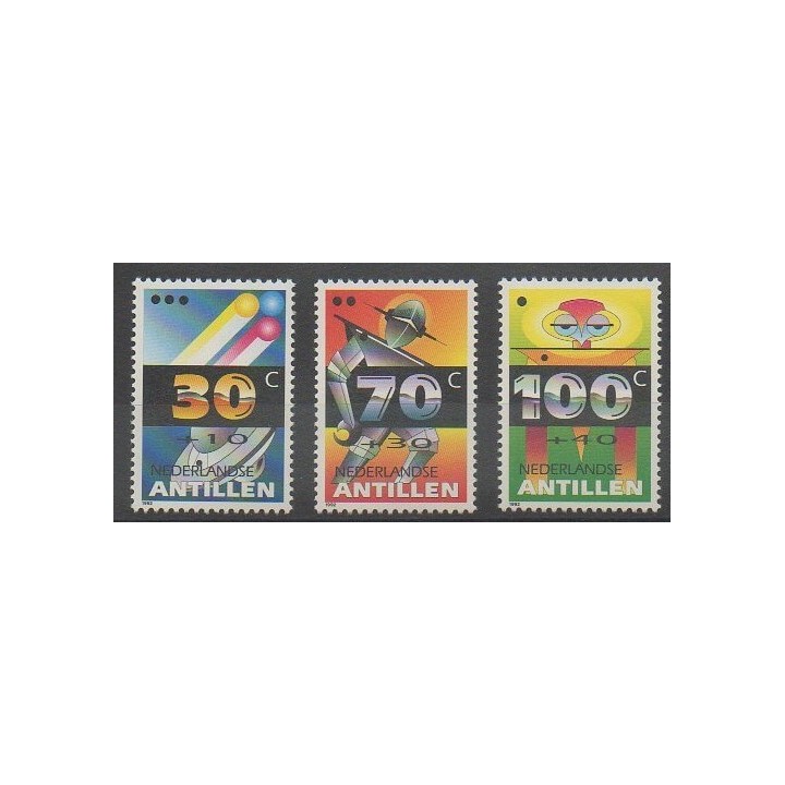 Buy this set of stamps of Netherlands Antilles of the year 1992 (Nb 939/941).