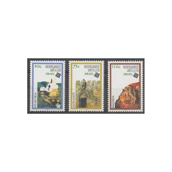 Acheter cette série de timbres des Antilles néerlandaises de l'année 1998 (No 1123/1125).