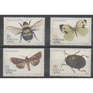 Acheter cette série de timbres du Portugal (Açores) de l'année 1984 (No 354/357).