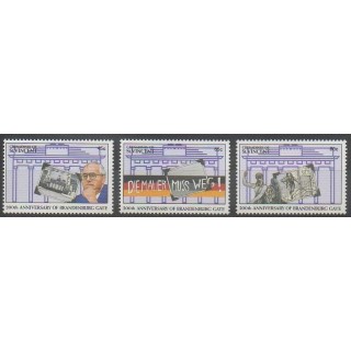 Buy this set of stamps of Saint Vincent (Grenadines) of the year 1991 (Nb 674/676).
