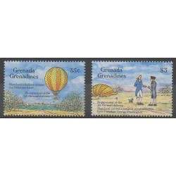 Grenadines - 1993 - No 1551/1552 - Ballons - Dirigeables - Service postal