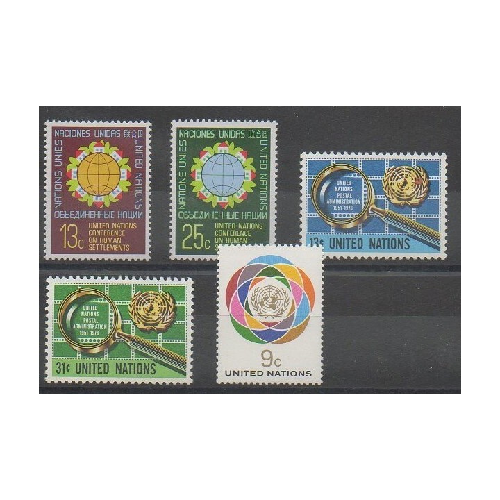 Acheter cette série de timbres des Nations Unies (bureau de New-York) de l'année 1976 (No 267/271).