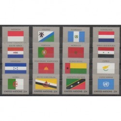 Nations Unies (ONU - New-York) - 1989 - No 547/562 - Drapeaux