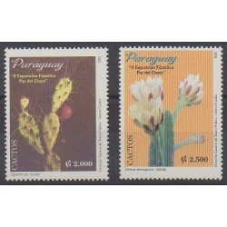 Paraguay - 2001 - Nb 2826A/2826B - Flowers - Philately
