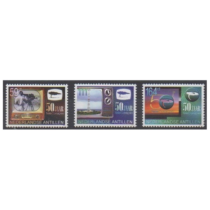 Acheter cette série de timbres des Antilles néerlandaises de l'année 2010 (No 1987/1989).