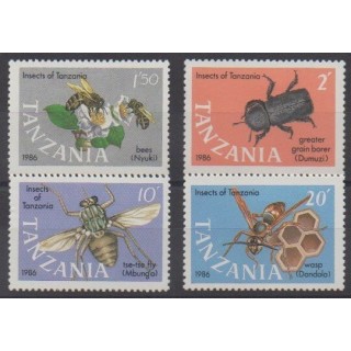 Acheter cette série de timbres de Tanzanie de l'année 1987 (No 321/324).