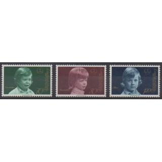 Acheter cette série de timbres du Liechtenstein  de l'année 1975 (No 563/565).