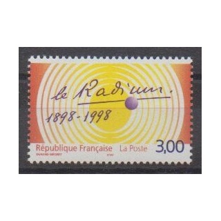 Buy this stamp of France of the year 1998 (Nb 3210).
