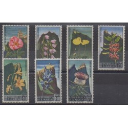 Saint-Marin - 1967 - No 687/693 - Fleurs