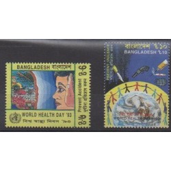 Bangladesh - 1993 - No 417/418 - Santé ou Croix-Rouge