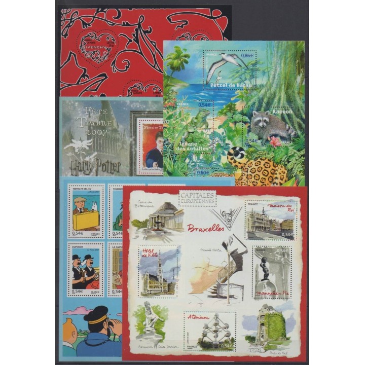 Acheter les timbres et les 11 blocs-feuillets de France  de l'année 2007