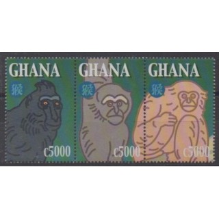 Acheter cette série de timbres du Ghana de l'année 2004 (No 2927/2929).