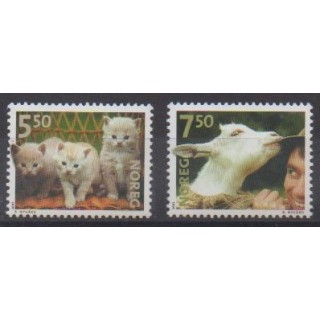 Buy this set of stamps of Norway of the year 2001 (Nb 1356/1357).