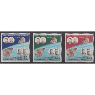 Buy these stamps of Haiti of the year 1966 (Nb PA332/PA334).