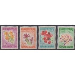 Laos - 1967 - No 160/163 - Fleurs