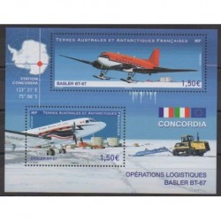 French Southern and Antarctic Lands - Blocks and sheets - 2021 - Nb F976 - Planes