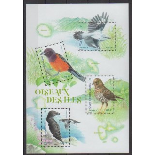 Buy this stamp of France of the year 2021 (Oiseaux des îles).