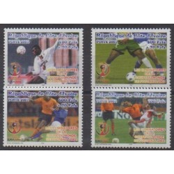 Côte dIvoire - 2001 - No 1083/1086 - Coupe du monde de football