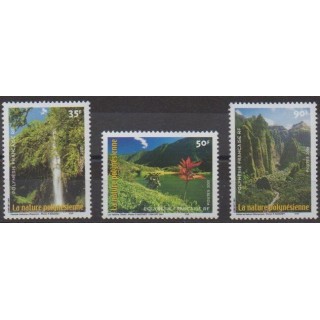 Acheter cette série de timbres de Polynésie de l'année 2001 (No 634/636).