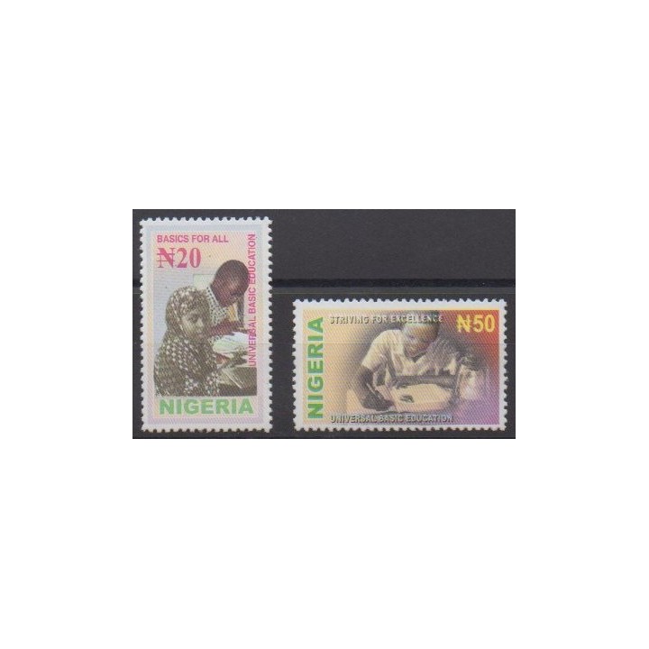 Acheter cette série de timbres du Nigeria de l'année 2003 (No 747/748).