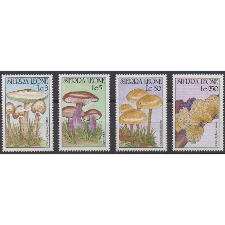 Buy this set of stamps of Sierra Leone of the year 1990 (Nb 1270/1273).