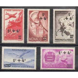 Timbres  - Monaco - Poste aérienne - 1945 - No PA8/PA12