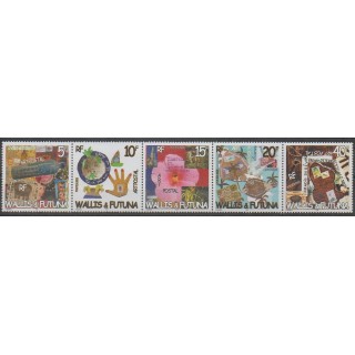 Acheter cette série de timbres de Wallis et Futuna de l'année 2003 (No 592/596).