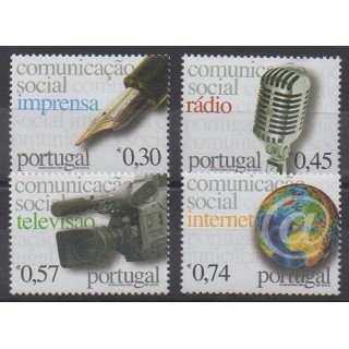 Buy this set of stamps of Portugal of the year 2005 (Nb 2966/2969).