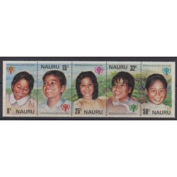 Nauru - 1979 - No 198/202 - Enfance