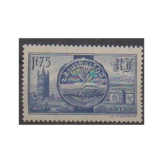 Buy this stamp of France of the year 1938 (Nb 400).