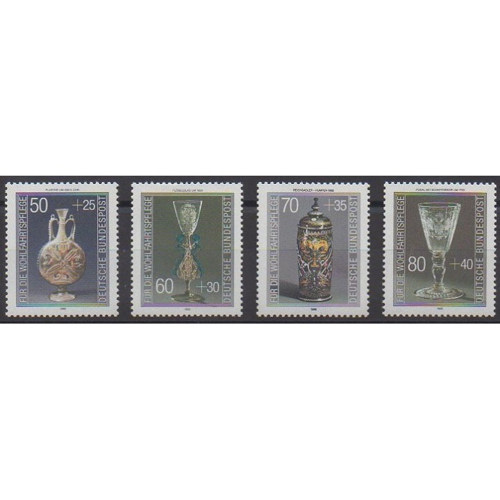 Acheter cette série de timbres de l'Allemagne occidentale (RFA) de l'année 1986 (No 1129/1132).