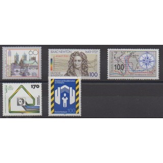 Acheter cette série de timbres d'Allemagne réunifiée de l'année 1993 (No 1477/1481).