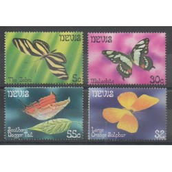 Nevis - 1982- No 73/76 - Papillons
