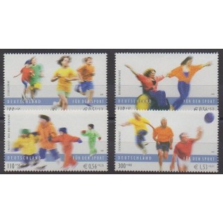 Acheter cette série de timbres d'Allemagne réunifiée de l'année 2001 (No 1997/2000).