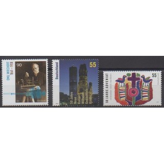 Acheter cette série de timbres d'Allemagne de l'année 2011 (No 2722/2724).