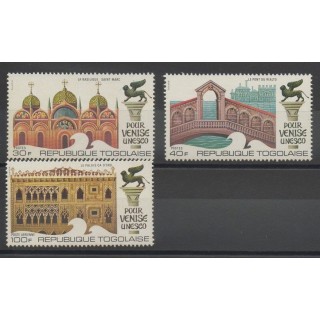 Timbres - monuments - Togo - 1972- No 735/736 - PA 173