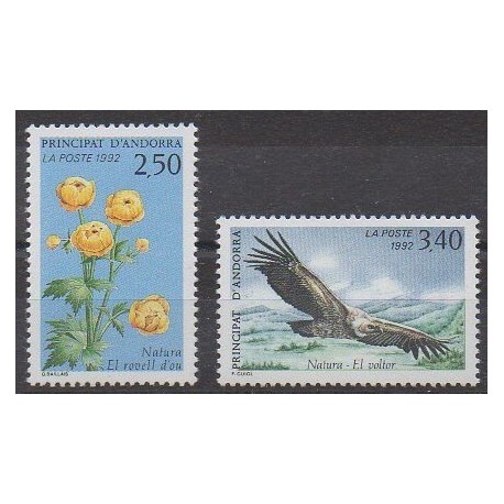 Andorre - 1992 - No 420/421 - Fleurs - Oiseaux